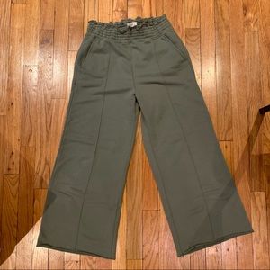 Abercrombie & Fitch - Sage Green Wide Leg Sweats